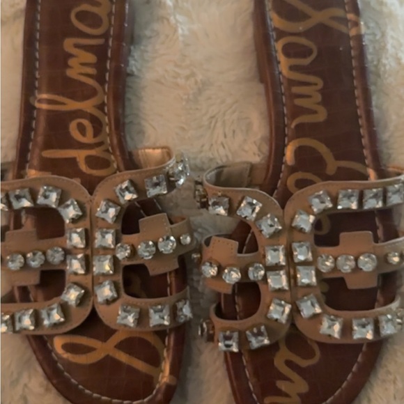 Sam Edelman flats what studs - Picture 1 of 4